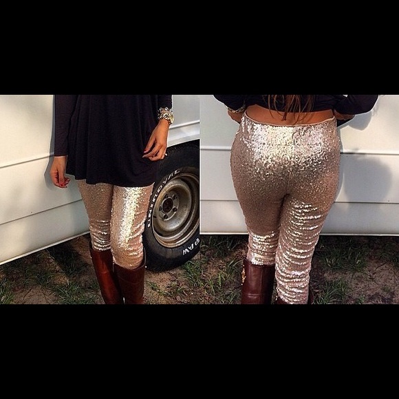 Like new cold sequin leggings