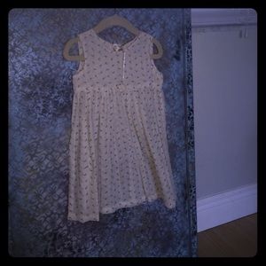 Small toddler girls dress European linen