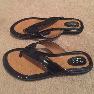 Size 9 never worn b.o.c sandals
