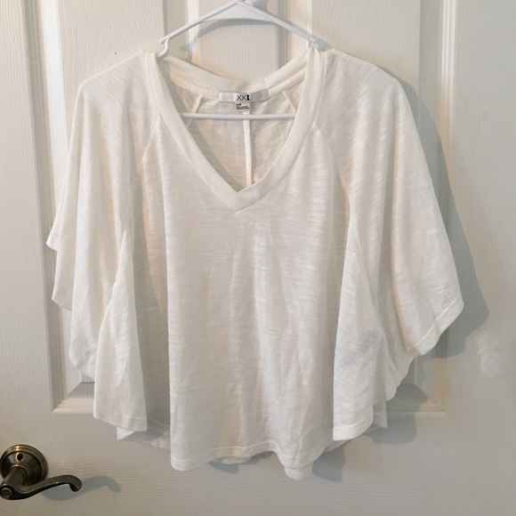 White butterfly sleeved shirt
