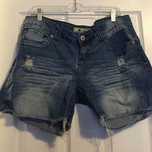 Juniors jean shorts