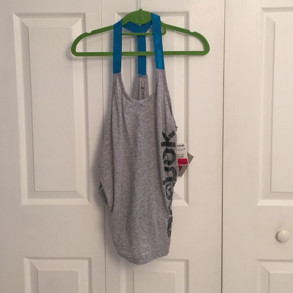 super cute, workout top!