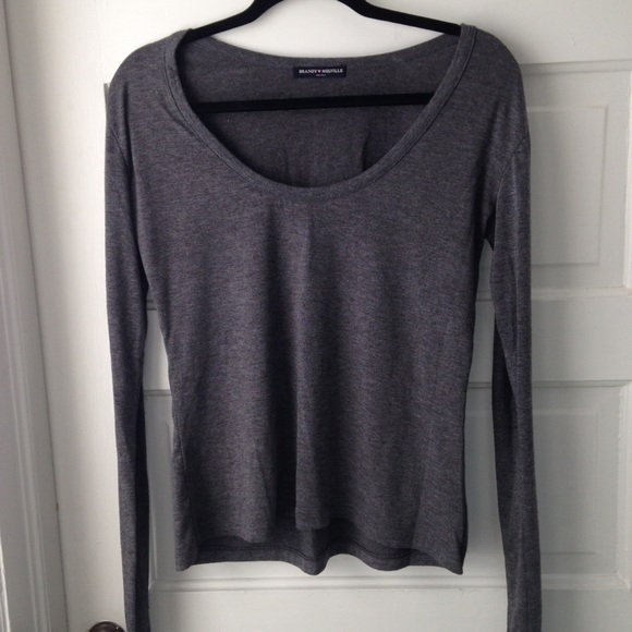 Brandy Melville long sleeve grey top - Picture 1 of 4