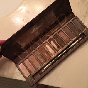 NAKED pallet by Urban Decay