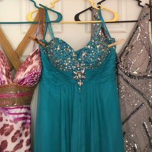 Turquoise blue prom / formal dress