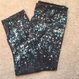 Reebok workout capris