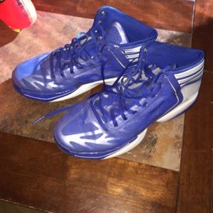 Mens Adidas basketball shoes