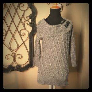 Size Medium Cable Knit Sweater