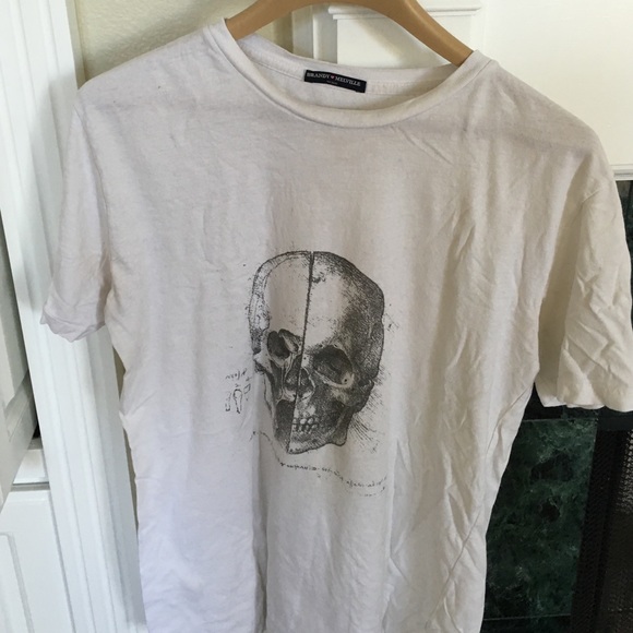 Brandy Melville Skull Oversized Tee 💀