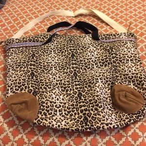 Weekender bag leopard print