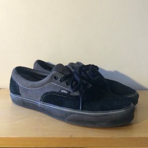 Black/Gray Vans Era Pro with Black Laces