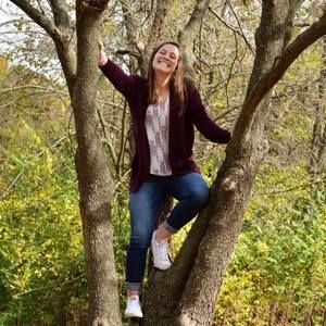 Meet your Posher, Kayla