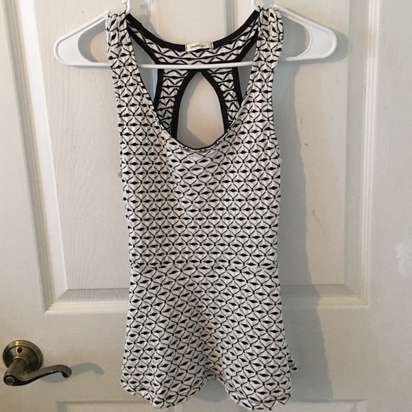 Black and white textured top