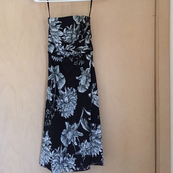 White House Black Market Dress