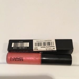 MAC Cha Cha Lipglass