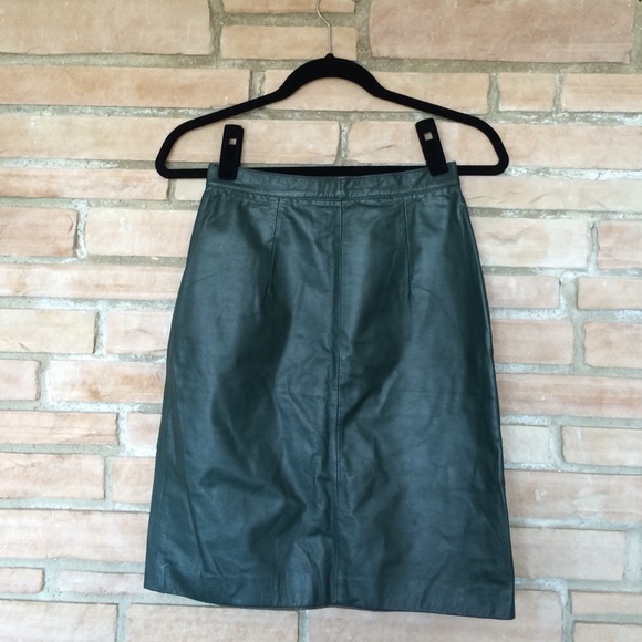 Vintage Brass Plum Leather Skirt!