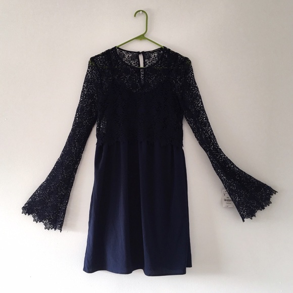 Zara Dresses & Skirts - RESERVED Zara Boho Chic Crochet Flare Sleeve Dress