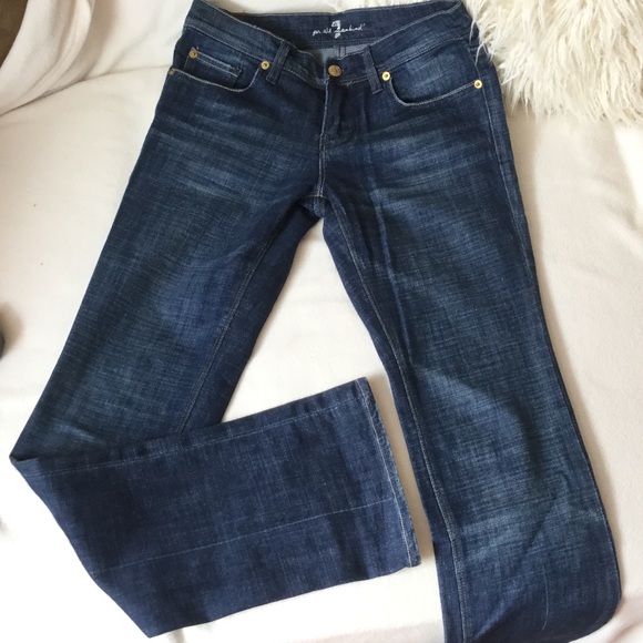 7 for all Mankind Like new dark wash jeans - Picture 2 of 4