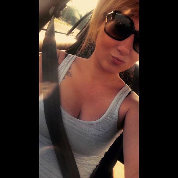 Meet your Posher, Samantha