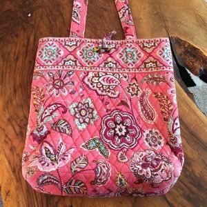 Small Vera Bradley tote