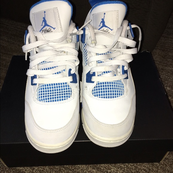 Jordan Military Blue 4s, slightly worn, look new