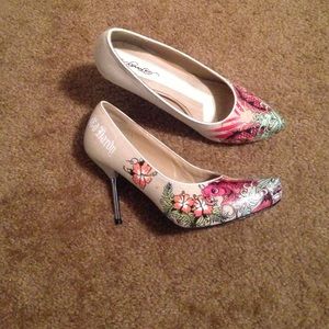 Ed hardy heels, size 8