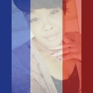 Meet your Posher, Douglecia