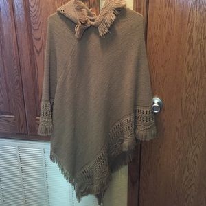 Knitted Tassel Hooded Poncho