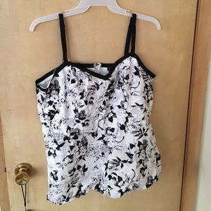 Black and white floral peplum top