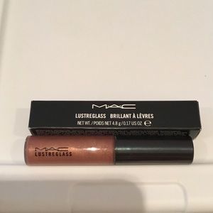MAC Lustreglass Beaux