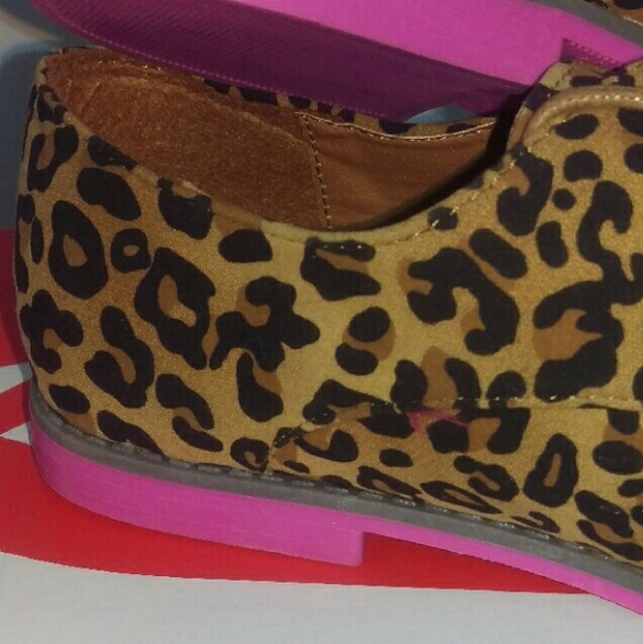 Leopard shoes - Picture 2 of 4