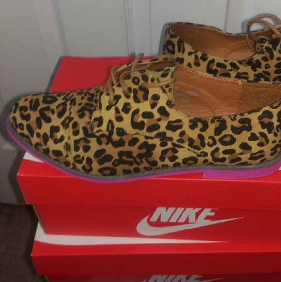 Leopard shoes - Picture 4 of 4