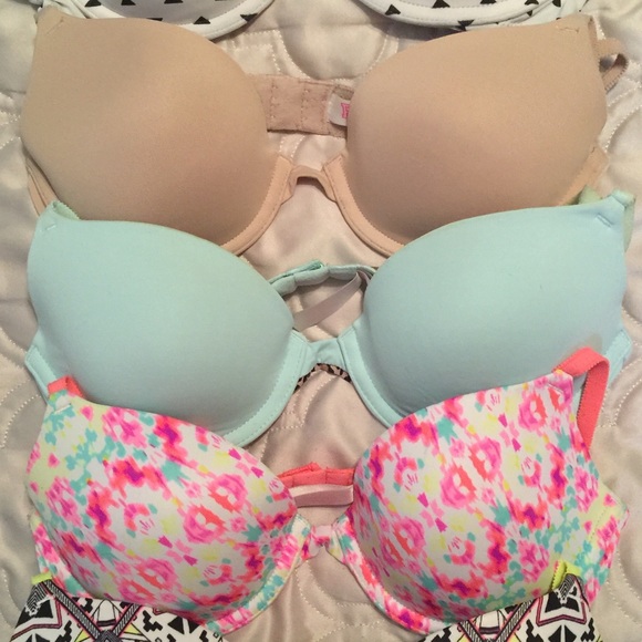 Victoria's Secret Pink bras 32B