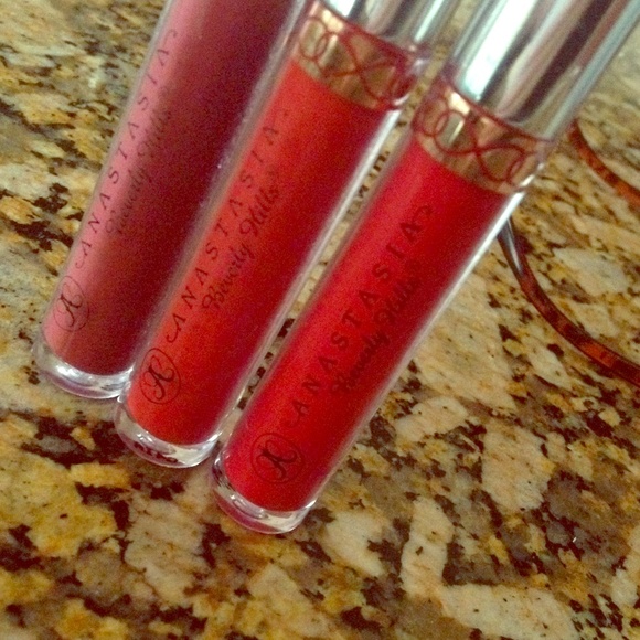 Anastasia Beverly Hills lipstick