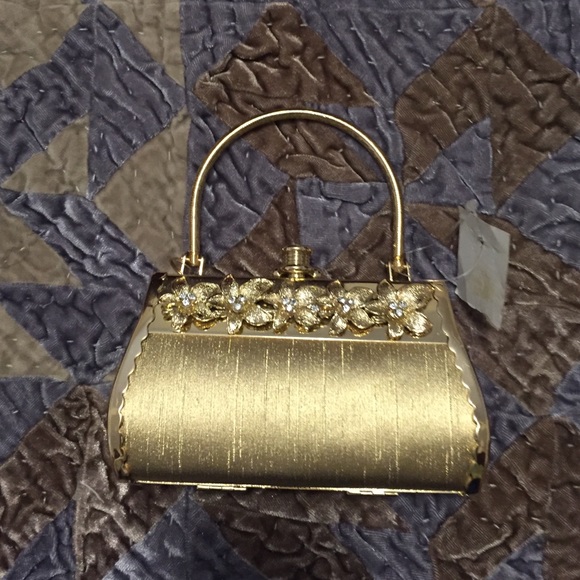 Gorgeous gold evening bag