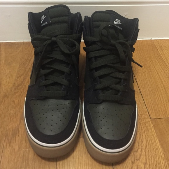 Brand new Nike Dunk High LR sneaker