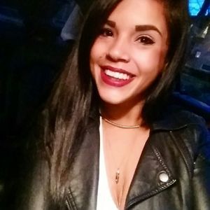 Meet your Posher, Daniella