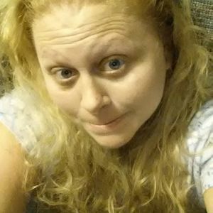 Meet your Posher, Athena