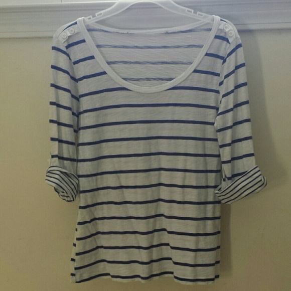 Blue stripes top