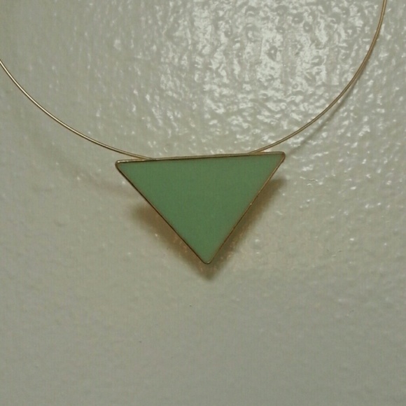 Forever 21 Choker Necklace - Picture 2 of 3