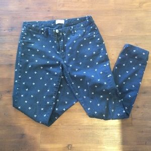Madewell BlankNYC navy pants with tiny bows