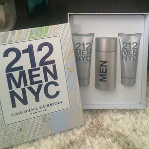 *Authenthic* Carolina Herrera 212 Men NYC Set