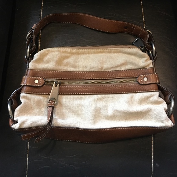 Fossil Handbags - Fossil *CLOSET CLOSING*