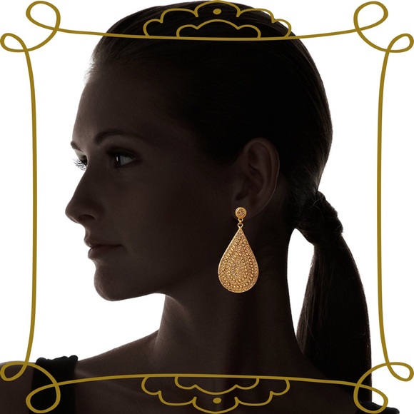 Champagne Teardrop Earings - Picture 4 of 4