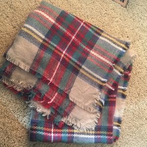 Plaid Blanket Scarf