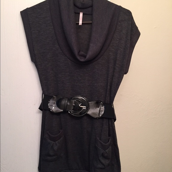 Very nice tunic with waist belt