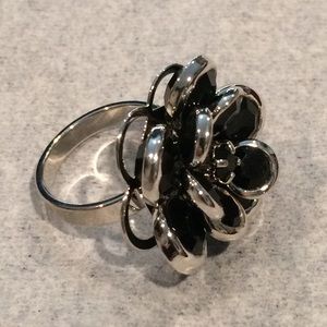 Size 4.5 Costume Jewelry Ring.