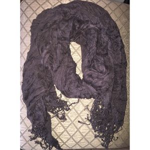 NWOT Vera Wang Scarf