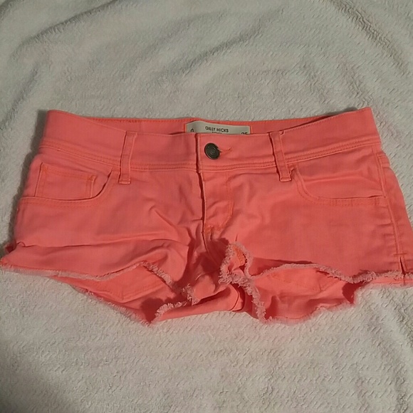 Gilly Hicks cheeky stretch shorts 0