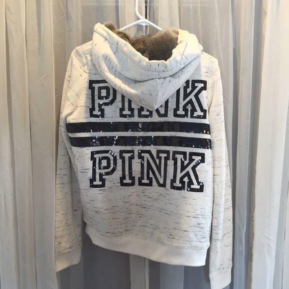 VICTORIA SECRET HOODIE
